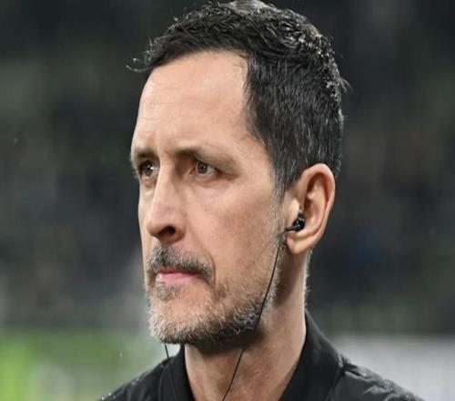 王皓关怀备,引导王楚钦,就座并细心,WM完美真人视讯,WM完美真人平台,WM完美真人官网,WM完美真人官网app